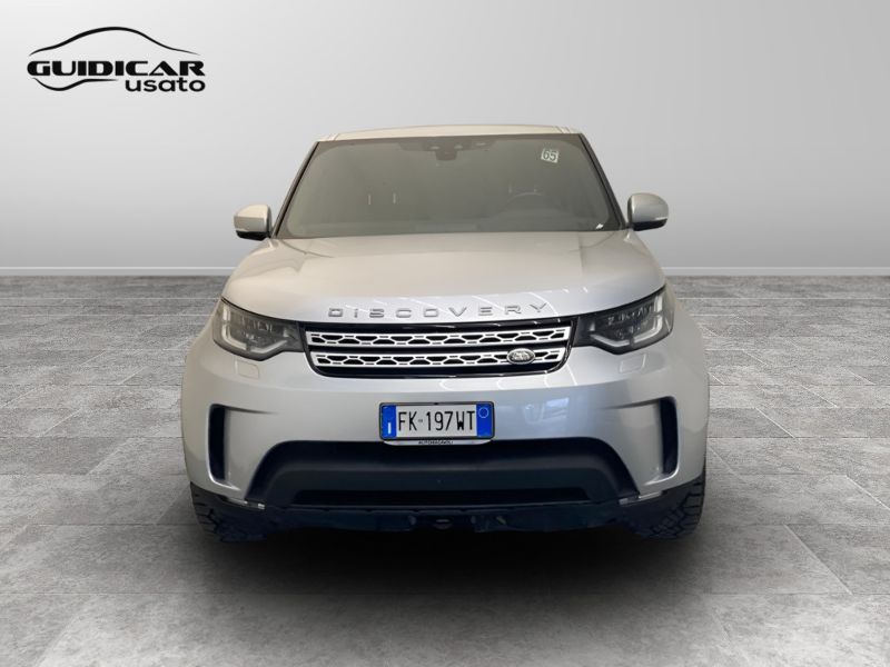 GuidiCar - LAND ROVER Discovery 2017 Discovery 2.0 sd4 HSE 240cv 5p.ti auto Usato